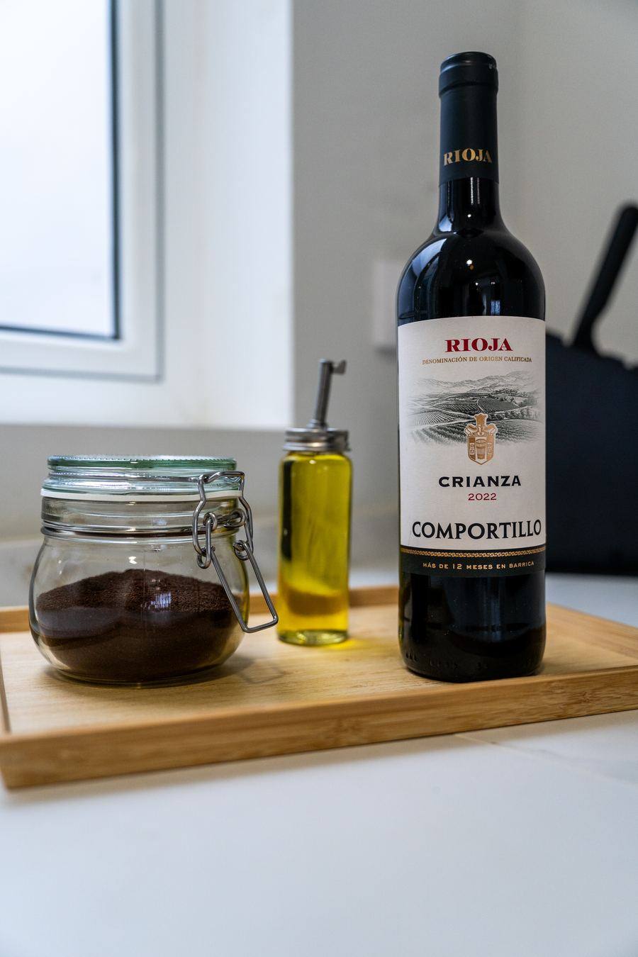 Welcome wine, olive oil and coffee